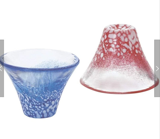 Mt.Fuji Sake cup Traditional Japanese Glass  Handmade Made in Japan Sakazuki Choko 招福杯富士山 冷酒杯 冷酒グラス 日本酒  贈答 ギフト 杯 盃 さかずき ガラス